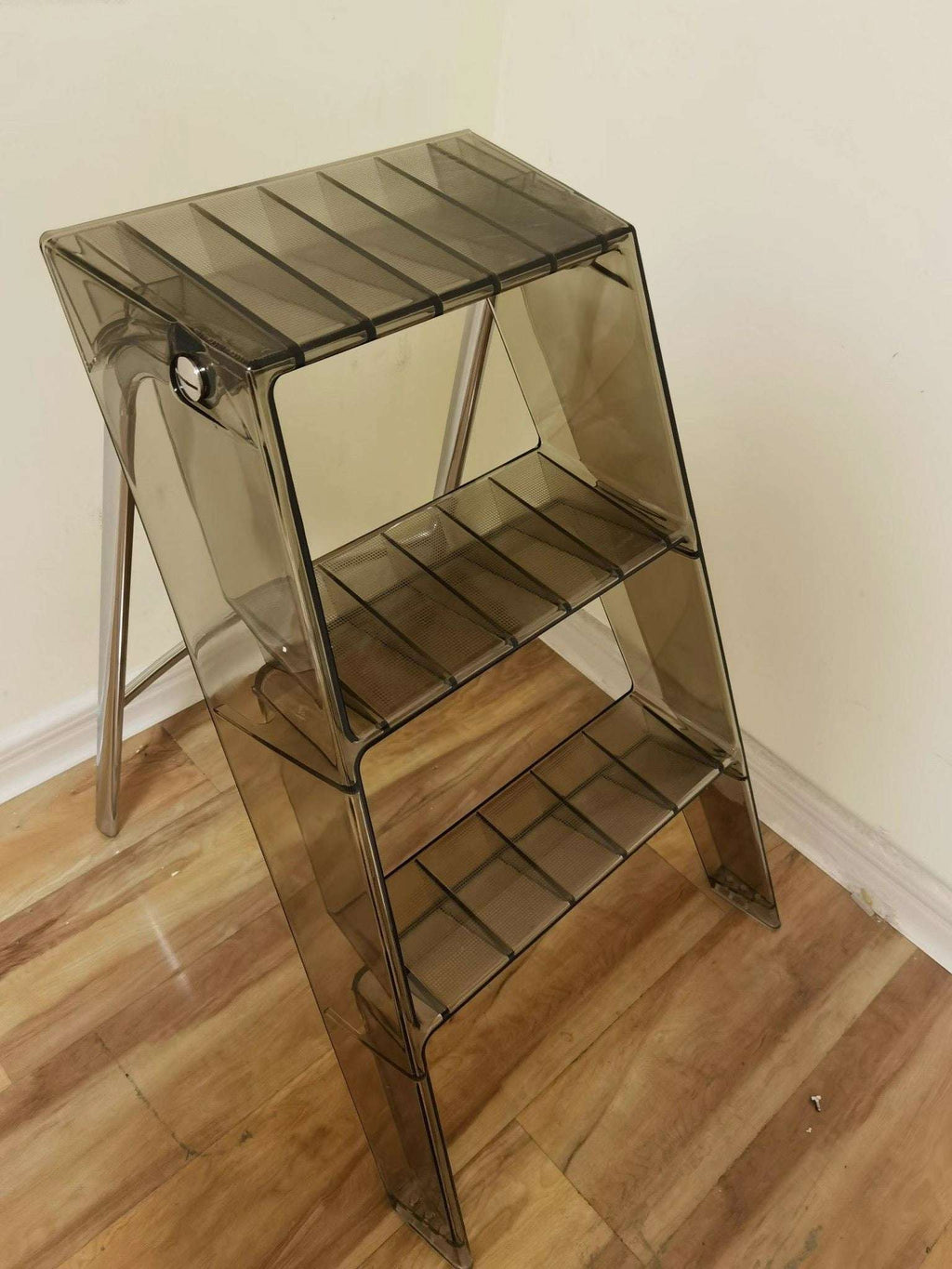 Fordable Step Ladder