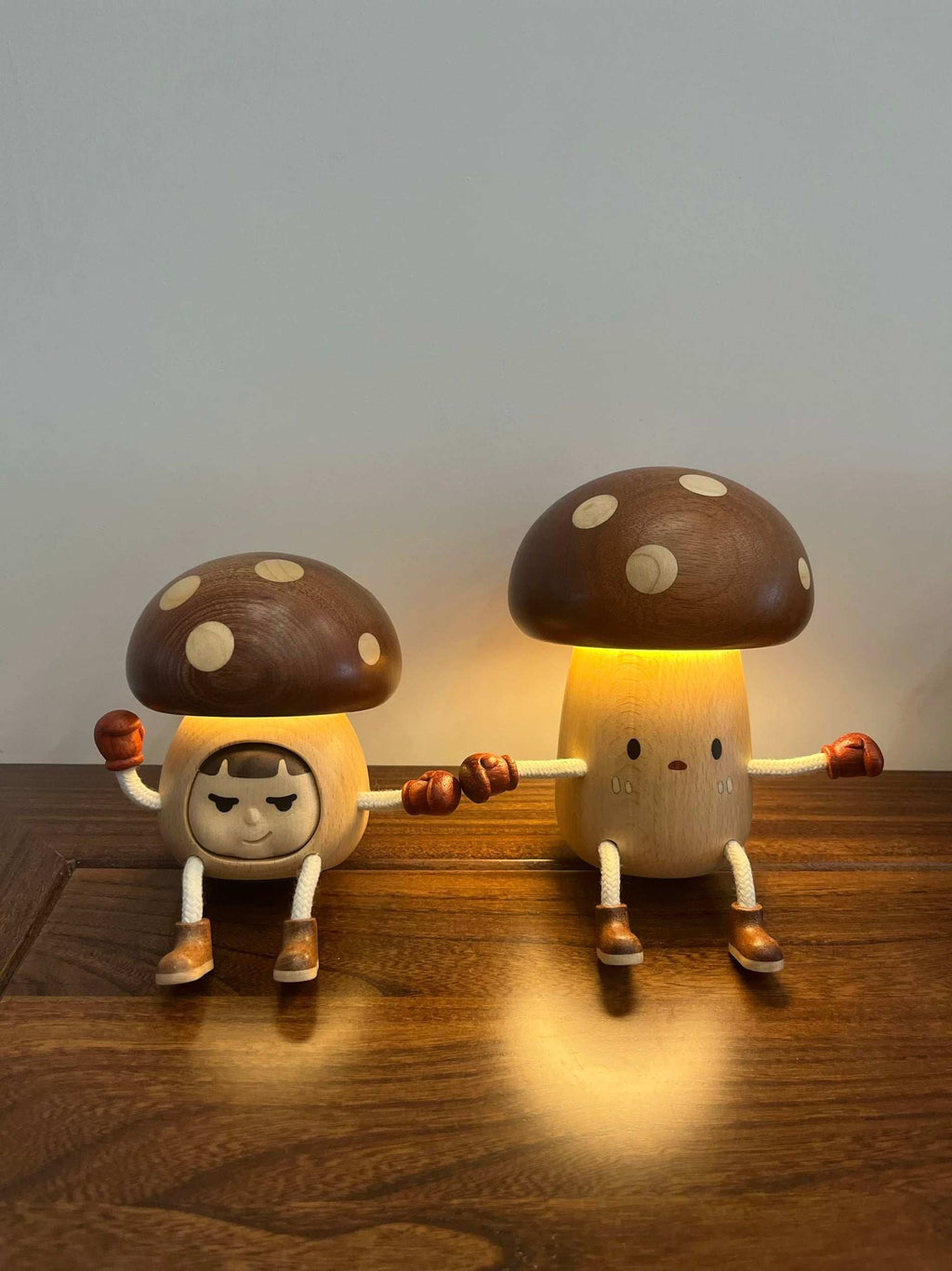 Snuggle Shroom Led Light - Sitting