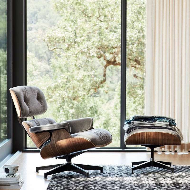 Eames Lounge Chair & Ottoman -Walnut